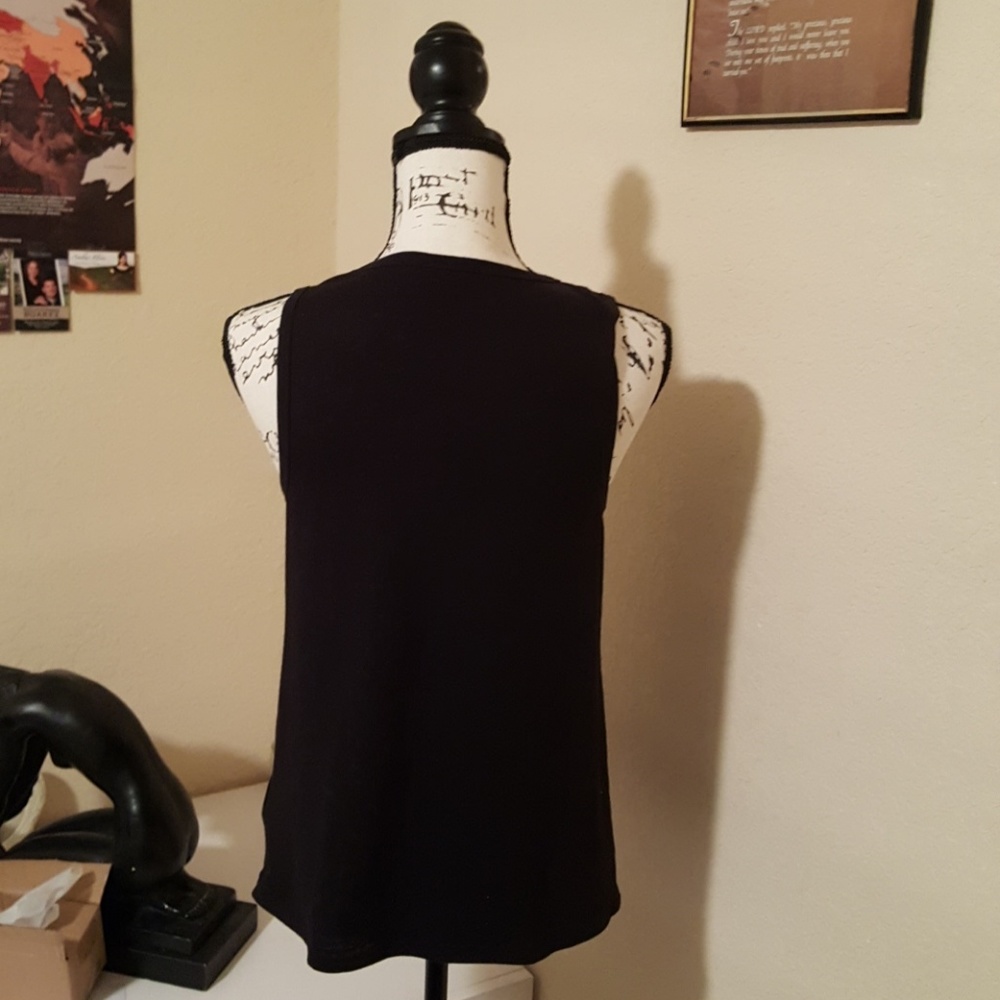 Stunning, Express top, NWOT - Picture 2 of 4